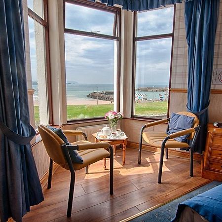 Harbour Heights B&B Портръш Стая снимка