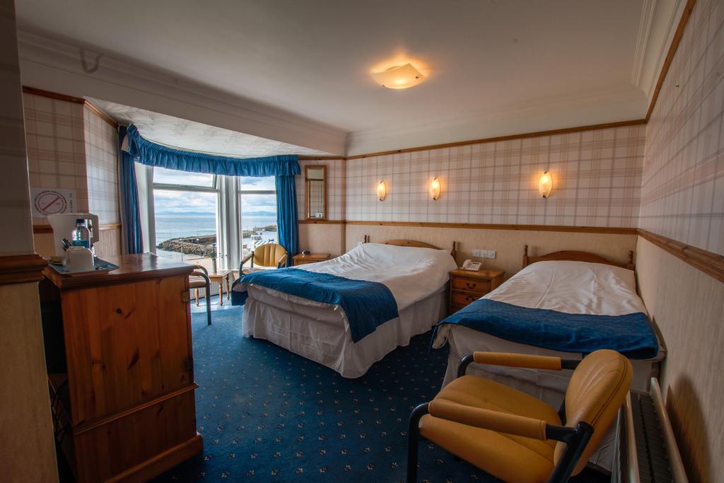 Harbour Heights B&B Портръш Стая снимка